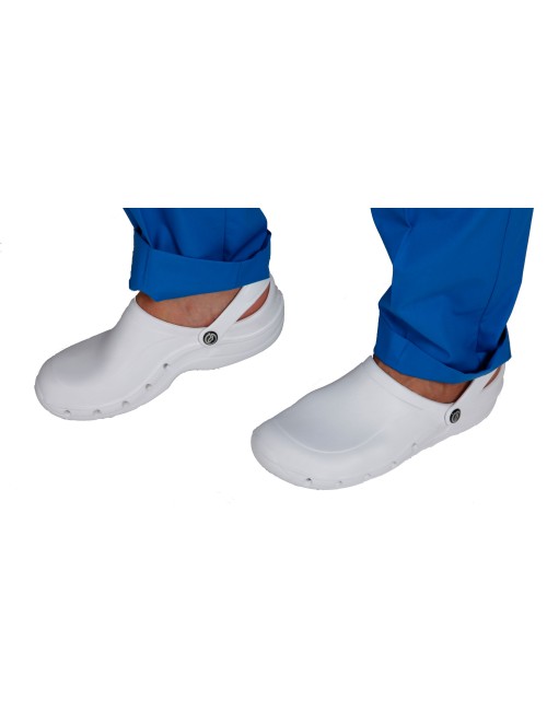 medical clogs